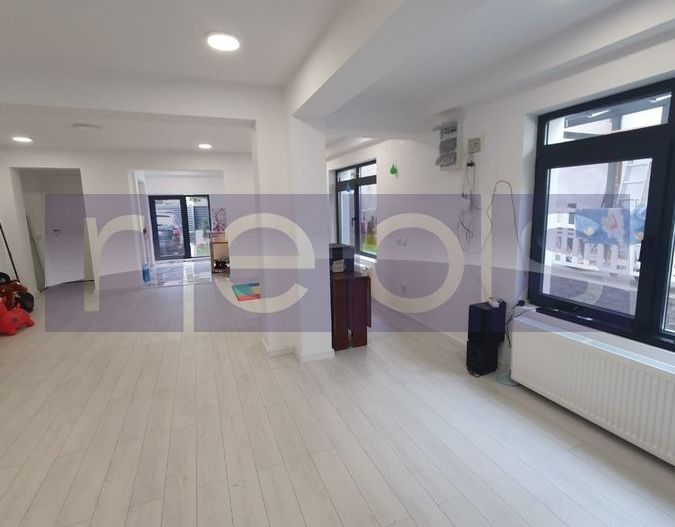 VANZARE VILA  CURTE INDIVIDUALA 7 CAMERE -Brancoveanu - Poză 2