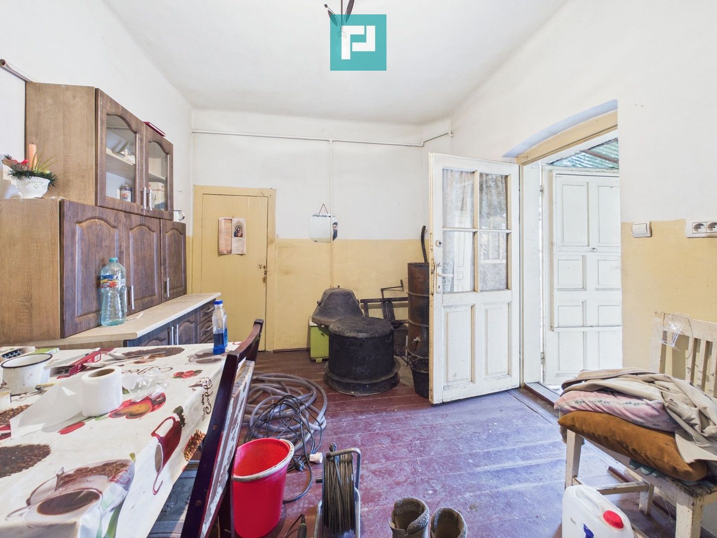 Teren de inchiriat pe 6 Vanatori - Poză 6