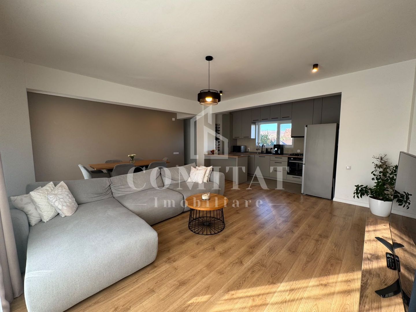 Apartament 3 camere | 96 mp | La cheie | Imobil nou | Zona Pod Ira - Poză 3