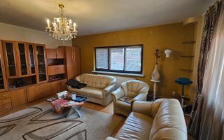 Proprietate unică cu 2 case și garaj, teren 720 mp – zona Terezian - Poză 10