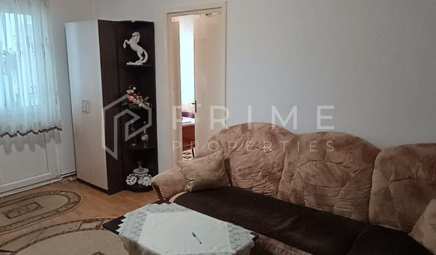 Apartament 3 camere/ Semidecomandat/ Etaj 4/ Zona Dâmbu Pietros - Poză 1