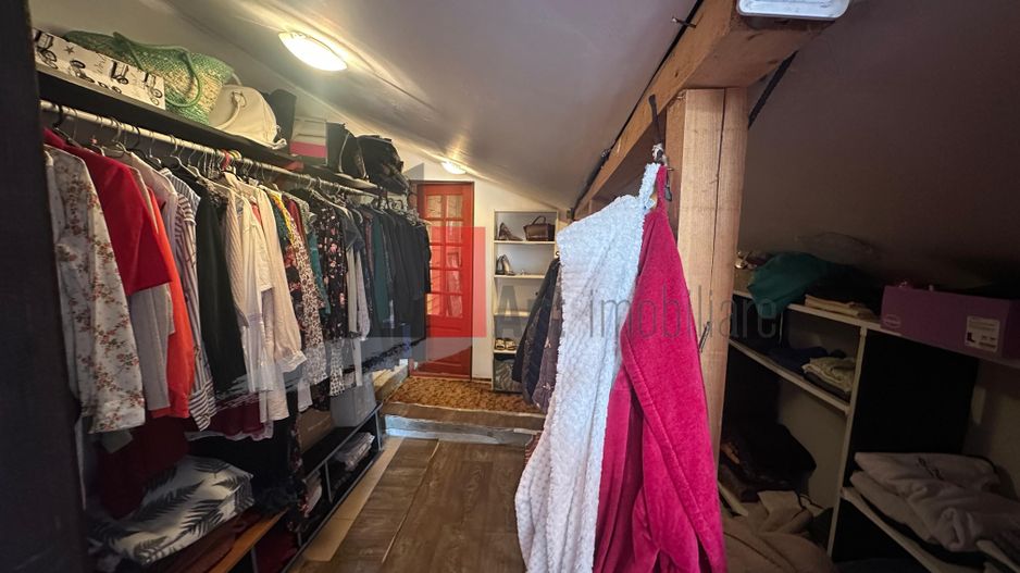 Casă Primitoare pentru Familii – Oferă Spațiu și Confort - Poză 7