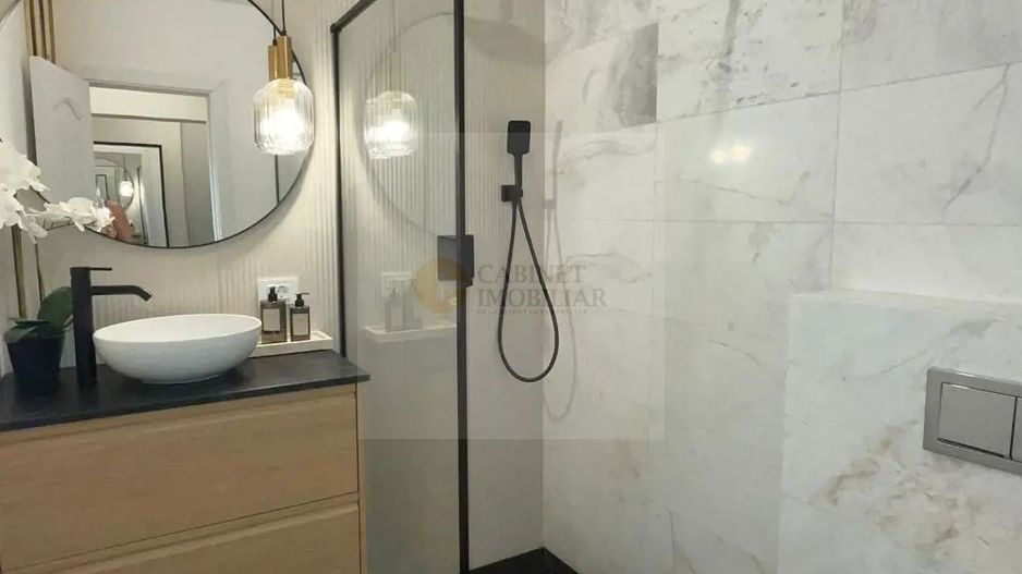 Garsoniera - Blvrd Banu Manta -  Bloc 1981 - Etaj 7/9 - Poză 7