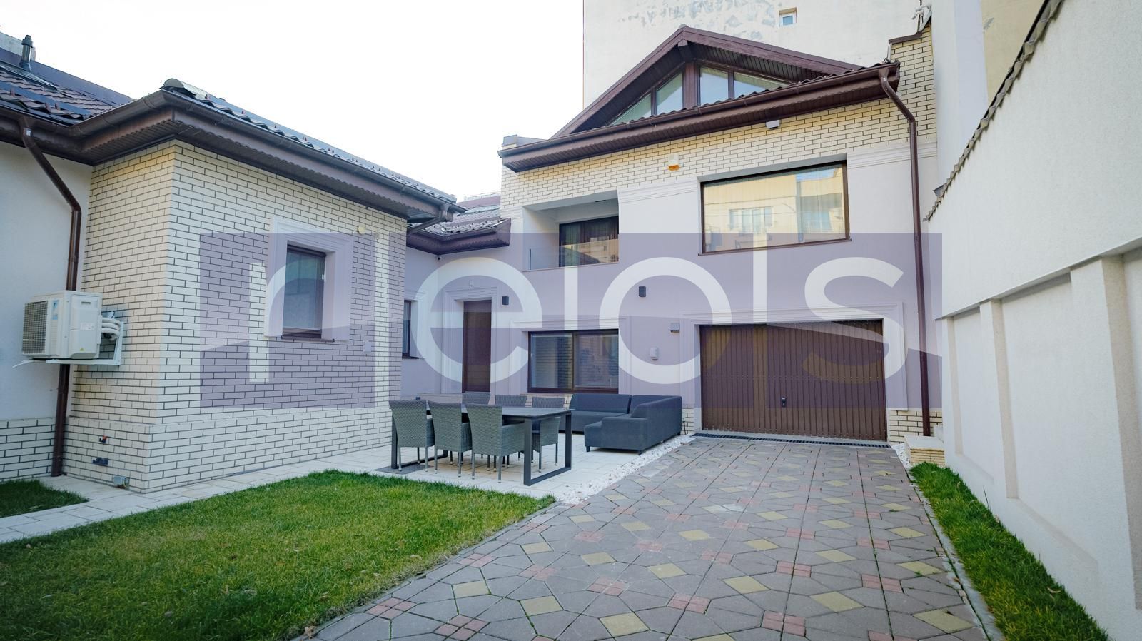 INCHIRIERE VILA EXCLUSIVISTA | CURTE | ZONA FLOREASCA | - Poză 1