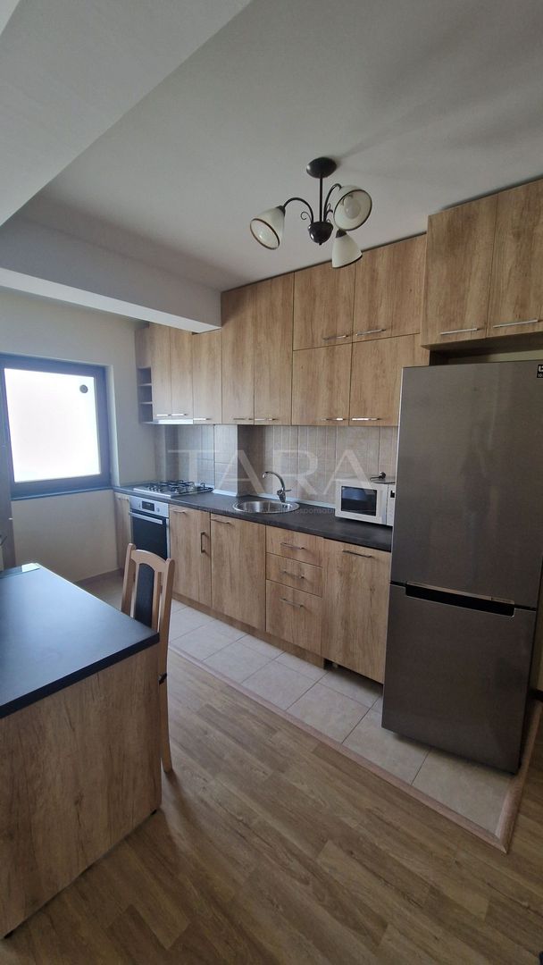 Apartament cu 2 camere, parcare inclusă, zona Terra, Florești. - Poză 1