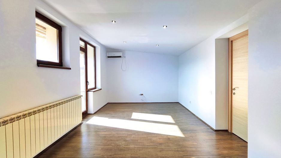 Vilă Modernă cu 5 Camere – Cartier Bună Ziua - Poză 17