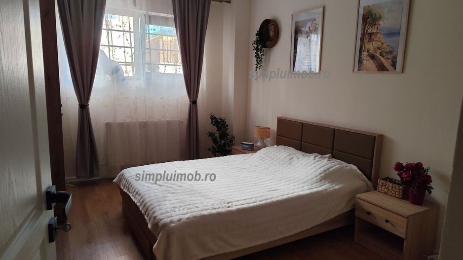 Trapezului Metrou 1 Decembrie 3 Camere - Poză 9