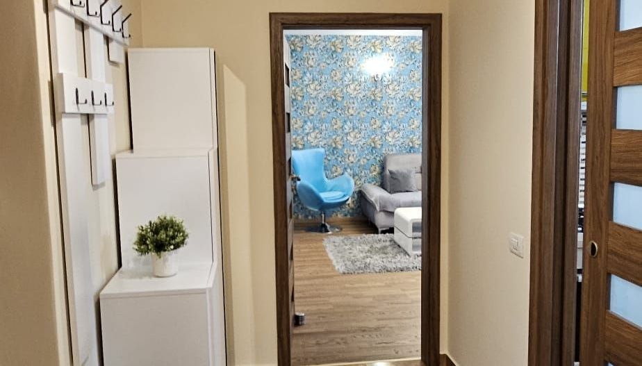 Inchiriez apartament 2 camere decomandat M Bravu Metrou  Piata Muncii - Poză 4