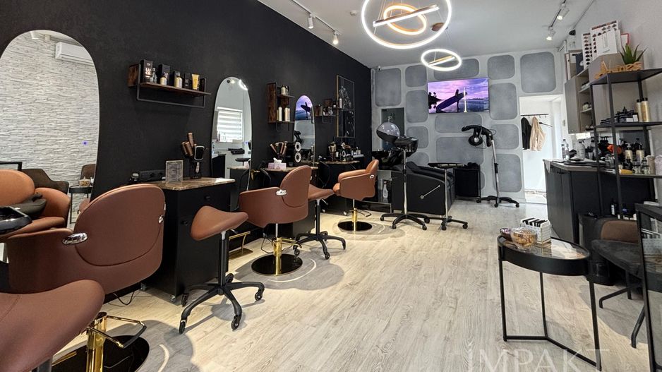 Spațiu comercial de vanzare – salon activ, randament imediat - Poză 1