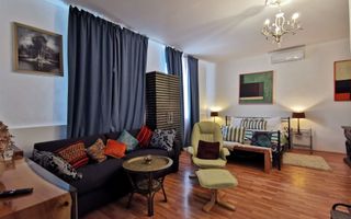 Casă cu 4 camere | curte și grădină generoasă | parcare | Gruia - Poză 1
