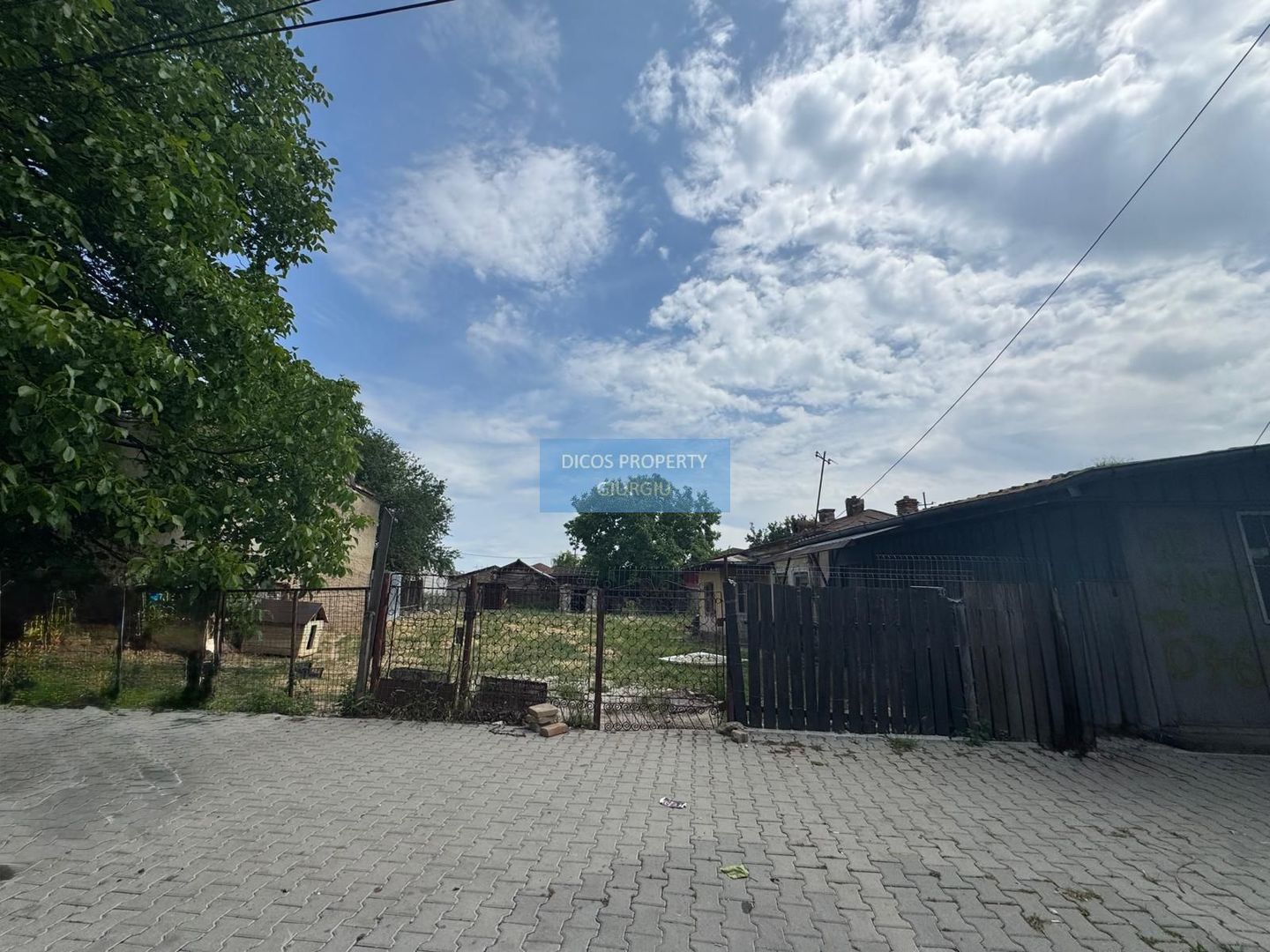 Vânzare 2 Loturi Unificate – Zonă Centrală - Poză 1