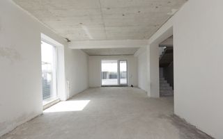 Vânzare, Hi-Tech, 2 nivele, 4 camere, strada  A. Lăpușneanu, Budești - Poză 12