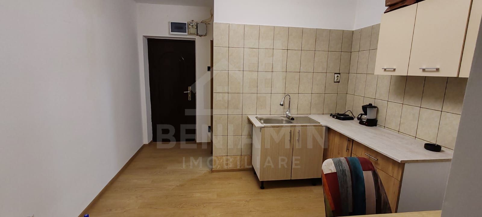 Camera cu baie si bucatarie proprie -21mp -etaj 2 -Chimie Promenada - Poză 5