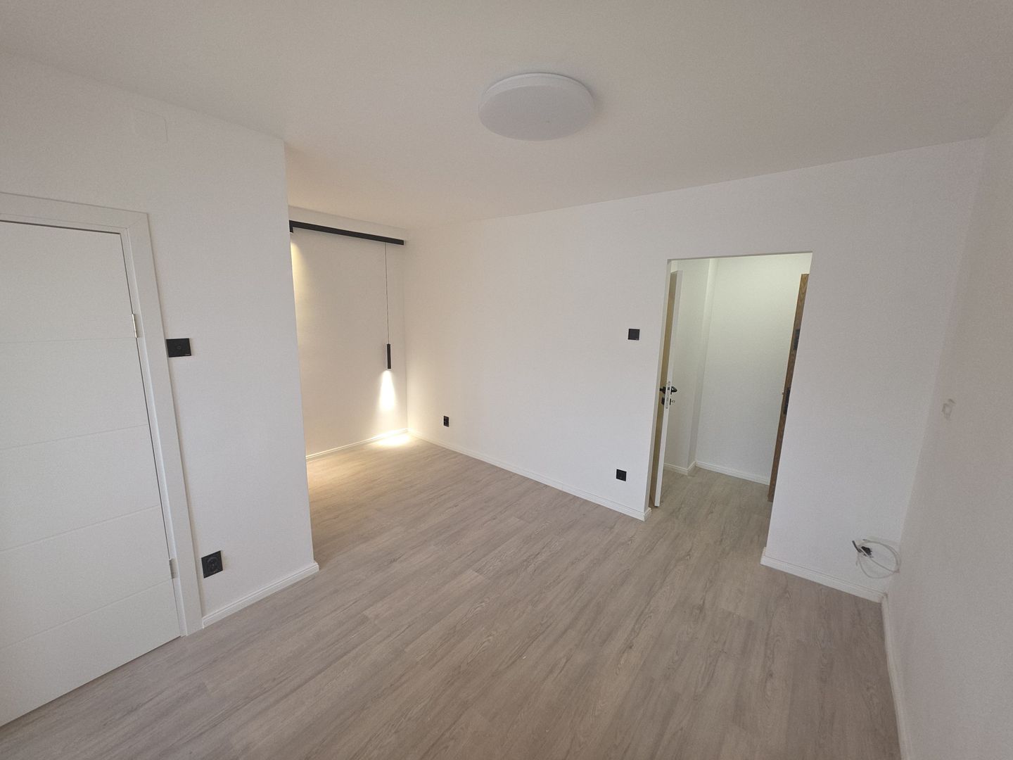 Garsoniera Parcul Regina Maria Domenii renovata 2025 - Poză 15