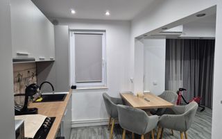 Ap. 2 camere, M5, etaj 3, bl.25, NOU, mobilat, SCHIMB cu CASA/TEREN! - Poză 1