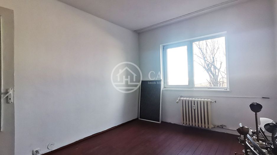 Apartament de vânzare cu 3 camere în zona Iosia , Oradea - Poză 8