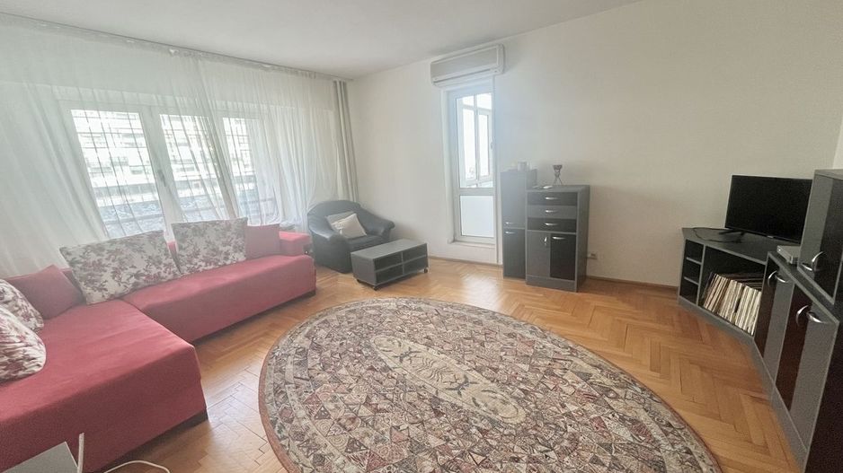 De vanzare Apartament 4 camere, ULTRACENTRAL,Piata Victoriei, sector 1 - Poză 1