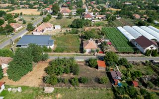 Teren intravilan localitatea Iratoșu - Poză 3