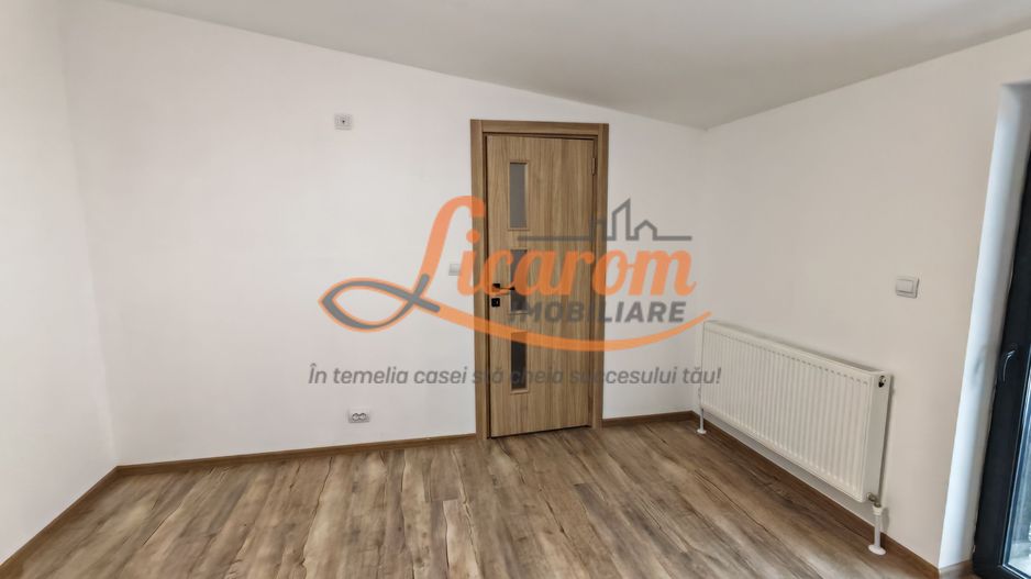 Apartament tip Casa 4 camere strada Carpatilor,totul nou. - Poză 14