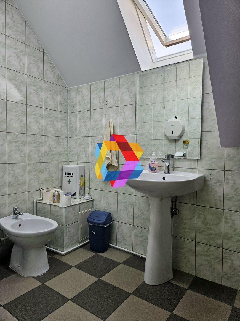 Casă plus Spațiu comercial  741 mp, Teren 906 mp Brasov - zona Blumana - Poză 46