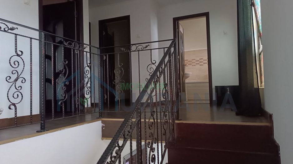 Vila de inchiriat pentru petreceri private - 4 camere, 3 bai, zona Bucium, Plopii Fara Sot, Iasi - Poză 8