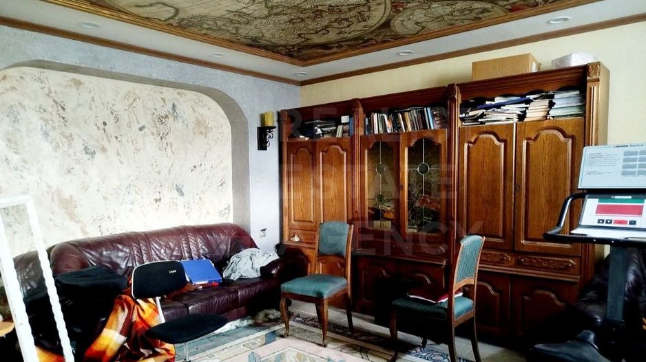 casa cu 2 nivele - Poză 15