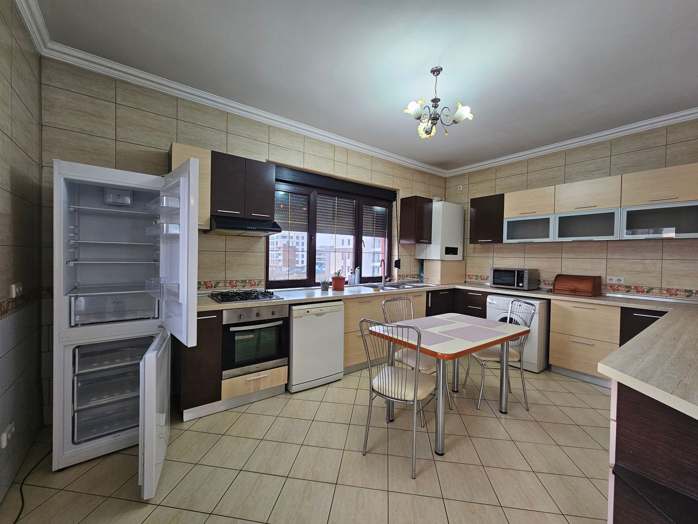 Apartament 3 camere de inchirat Rond OMV Pipera loc parcare inclus - Poză 5