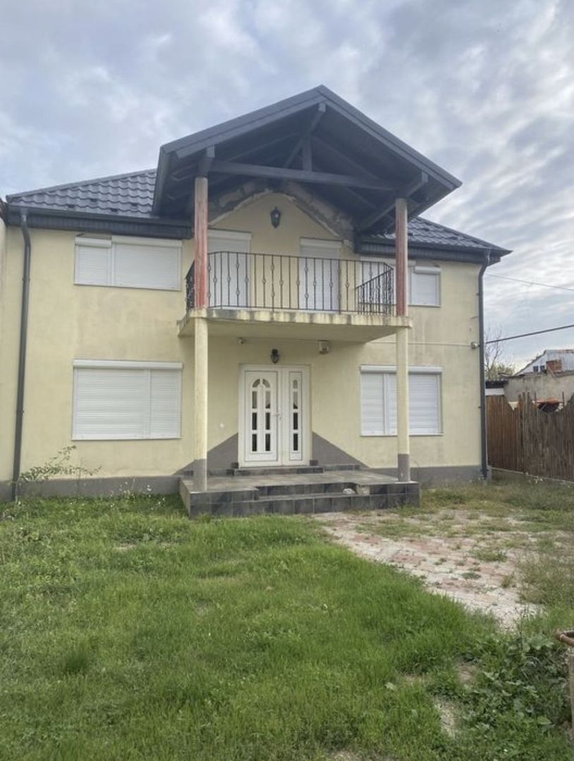 Casa de vanzare in zona Closca(liceul german) - Poză 1