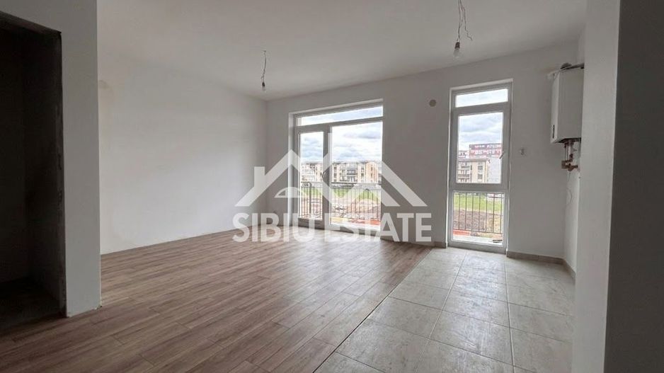 Studio finisat, modern, cu parcare si balcon - Poză 2