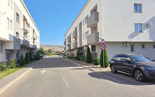 Comision 0. Apartament 2 camere strada Sesul de Sus! - Poză 15