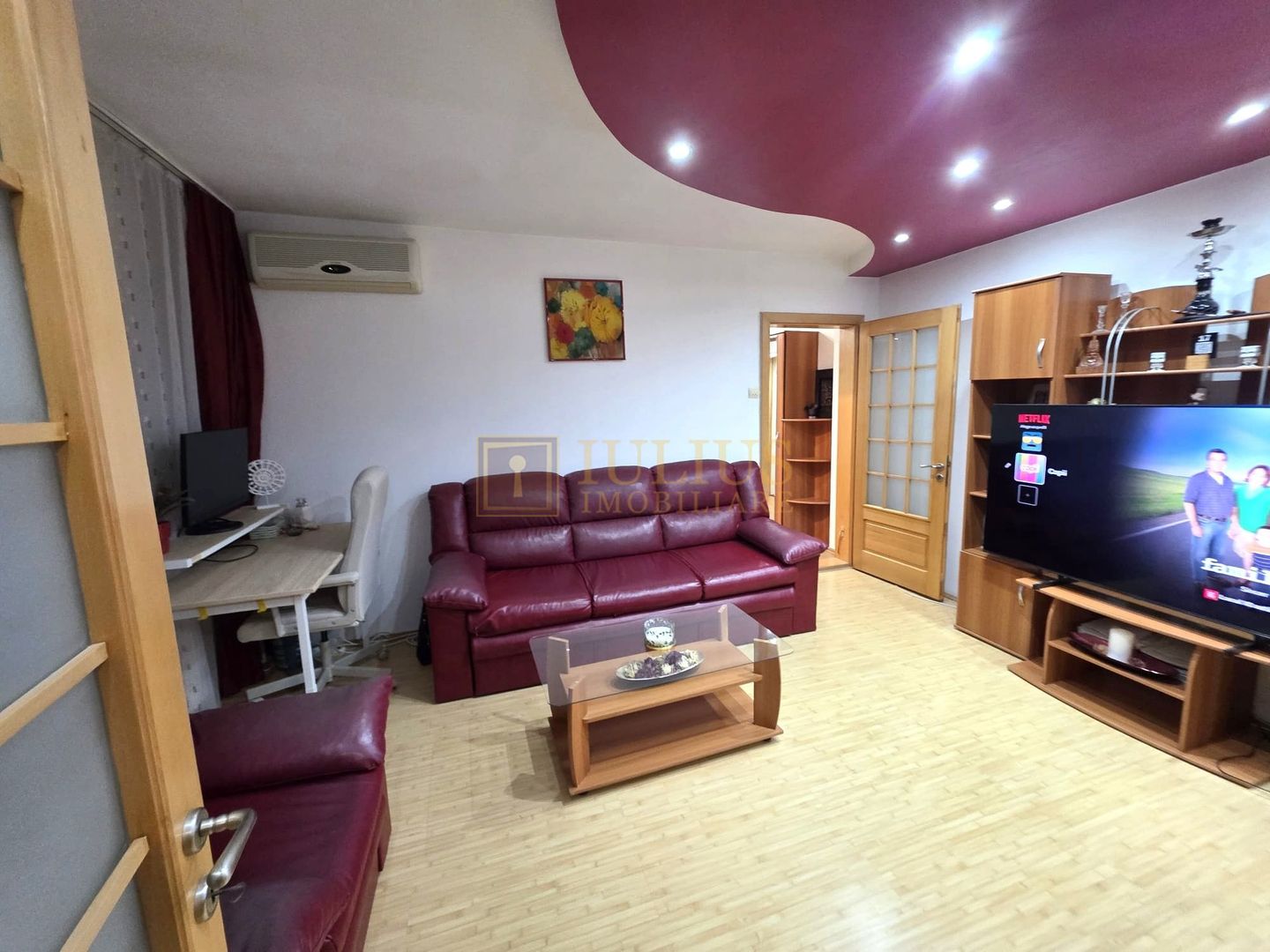 Apartament in Complexul Studentesc - Poză 2