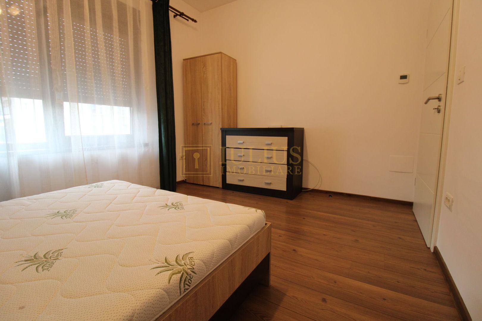 Apartament 2 camere, 2 locuri de parcare – Dumbrăvița - Poză 6