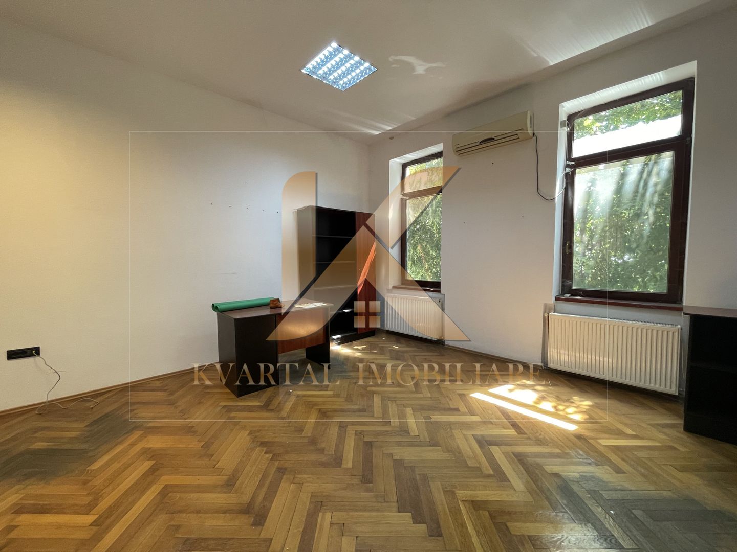 Apartament cu 1 cameră 55mp , parcare Zona Centrală! - Poză 2