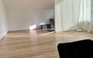 Casă + Garaj Spațios * # * Fără # * - Poză 8