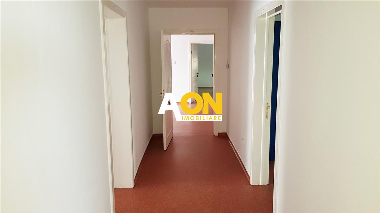 Spațiu de Birouri și Comercial, 800mp + Hală 500mp, Parcare Privată - Poză 16