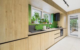 O RESIDENTA CONTEMPORANA CU VIZIUNE, ARHITECTURA SI EMOTIE - Poză 4