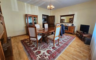 Casa individuala | 349 mp teren | Garaj | Zona Lazaret - Poză 4