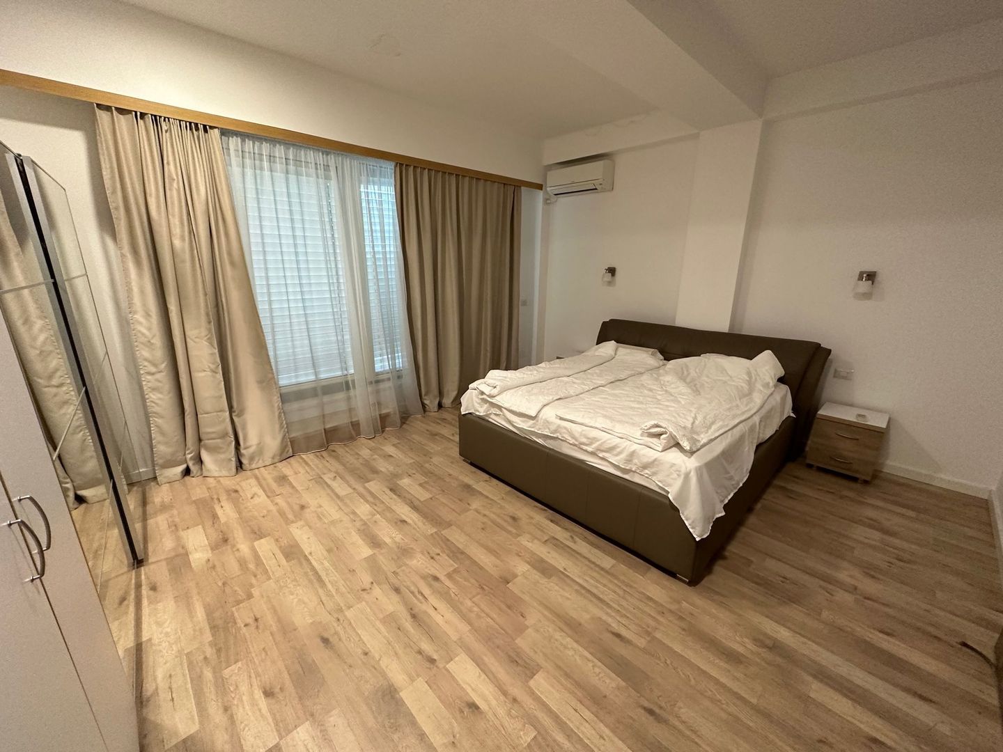Luxury Penthouse - Poză 9