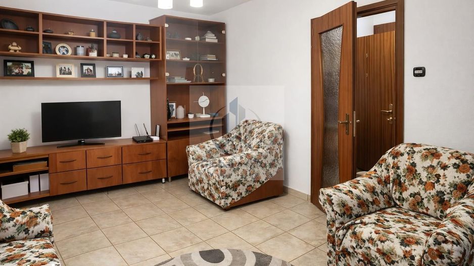 Apartament 2 camere, balcon, Ștefan cel Mare - Poză 1