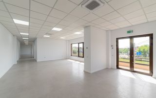 Spațiu comercial generos – 160 mp – poziție premium pe Craiovei! - Poză 7