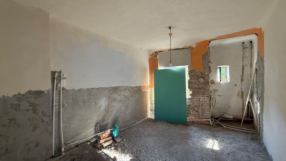Apartament 3 camere - 55 mp - Zona Garii - Necesita renovare - Poză 2