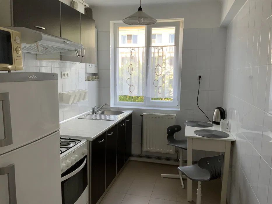 Cornisa - UMF - Apartament 2 camere - langa caminele studentesti - Poză 5
