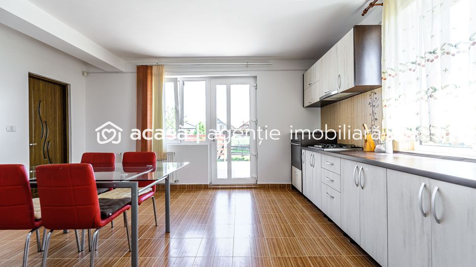 Pret redus Vilă spațioasă la intrare în Zimandcuz - Poză 7