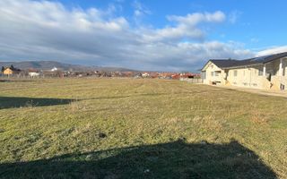 Teren Intravilan de vânzare in Petresti - Poză 1