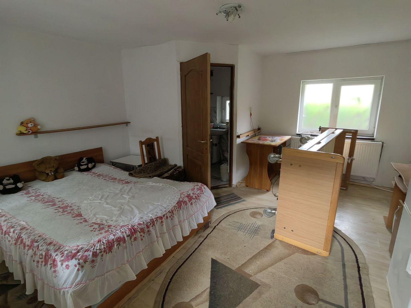 Casă 4camere+teren 719 m²central lângă izvoare de ape minerală Vâlcele - Poză 6