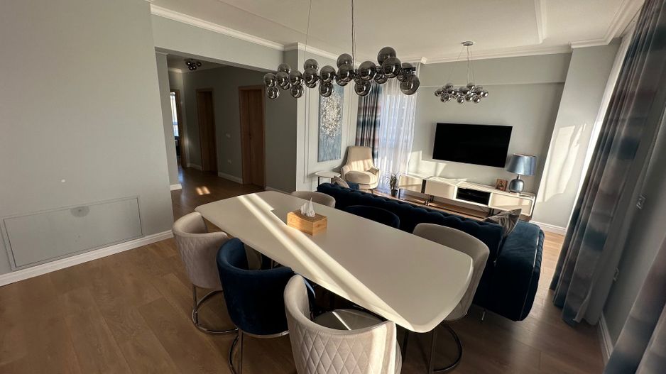 Apartament cu 3 camere - Poză 8