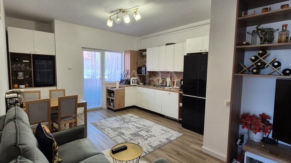 Vanzare apartament 3 camere  cu gradina in Apahida - Poză 3