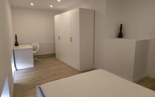 Ap cu 2 camere in centru, decomandat - Poză 5