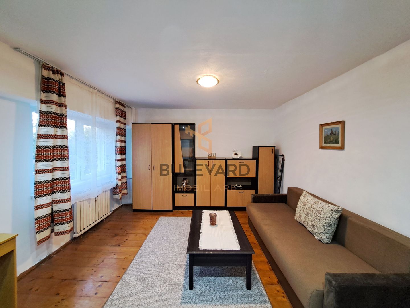 Garsoniera confort 1 + boxa de depozitare, in zona Minerva! - Poză 1