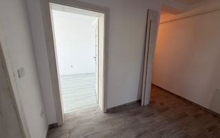 Disponibil imediat. Decomandat. TVA 21% inclus in pret - Poză 10
